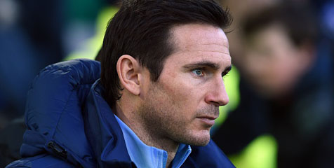 Ayah Lampard Minta Suporter Chelsea Pahami Situasi Anaknya