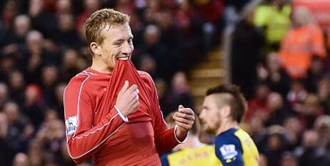Lucas: Saya Mulai Enjoy Lagi Bermain Bola Lucas: Saya Mulai Enjoy Lagi Bermain Bola