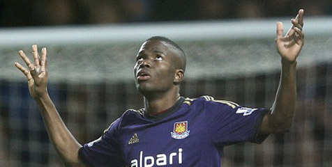 Buru Amunisi Anyar, Chelsea Kini Kejar Valencia Buru Amunisi Anyar, Chelsea Kini Kejar Valencia