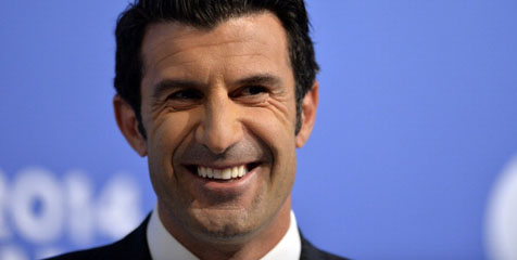 Awal Baik Luis Figo Menuju Kursi Presiden FIFA Awal Baik Luis Figo Menuju Kursi Presiden FIFA