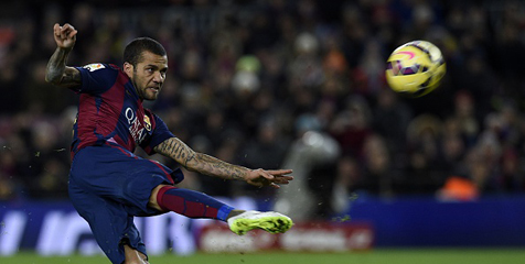 Presiden Barca Masih Enggan Bicarakan Kontrak Alves Presiden Barca Masih Enggan Bicarakan Kontrak Alves