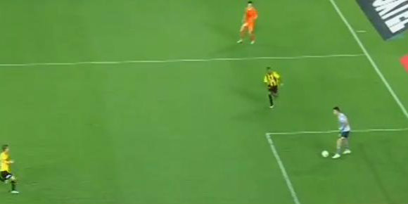 Ini Akibatnya Jika Kiper 'Lelet'