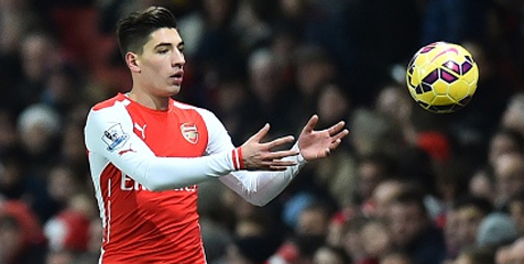 Performa Bellerin Tuai Pujian Dari Legenda MU Performa Bellerin Tuai Pujian Dari Legenda MU