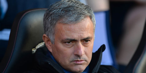 Mourinho: Anda Tahu Mengapa Saya Bungkam Pada Media Mourinho: Anda Tahu Mengapa Saya Bungkam Pada Media