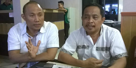 Persida Dekati Marzuki Rofi'i Persida Dekati Marzuki Rofi'i