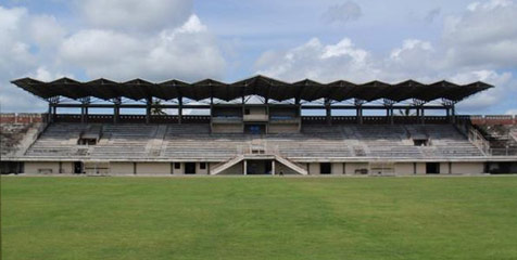 PT LI Tegaskan Tiga Stadion Klub ISL Belum Penuhi Persyaratan