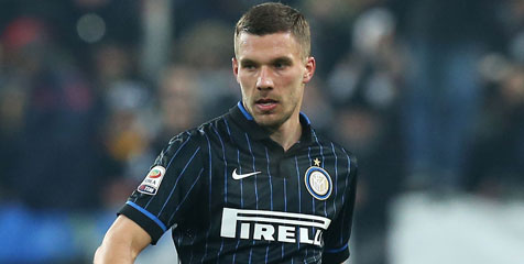 Inter Tak Mau Permanenkan Podolski Inter Tak Mau Permanenkan Podolski