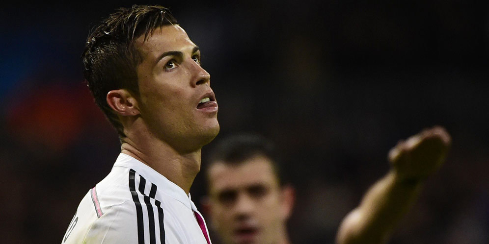 Bukti Baru Tunjukkan Ronaldo Pesta Sambil Minum-minum Bukti Baru Tunjukkan Ronaldo Pesta Sambil Minum-minum