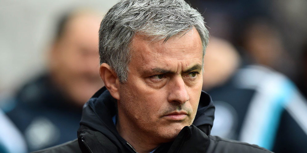 Diminta Fans Cilik Tangani Villa, Ini Respon Mourinho Diminta Fans Cilik Tangani Villa, Ini Respon Mourinho