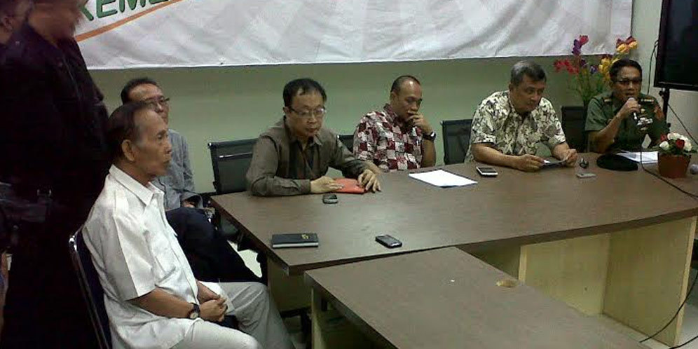 Tim Sembilan: Pemain dan Pelatih ISL, Bukan Play Station Tim Sembilan: Pemain dan Pelatih ISL, Bukan Play Station
