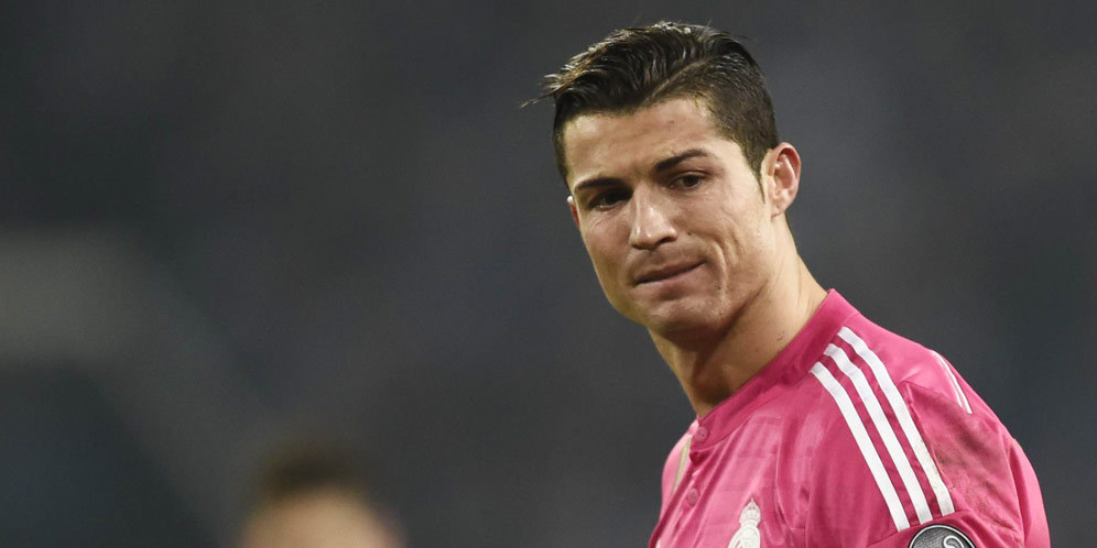 Jomblo, Cristiano Ronaldo Dekati Adik Coentrao? Jomblo, Cristiano Ronaldo Dekati Adik Coentrao?