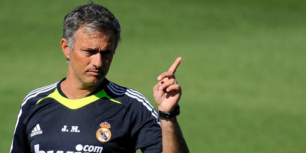 Mourinho Kritik Taktik Hodgson di Piala Dunia 2014