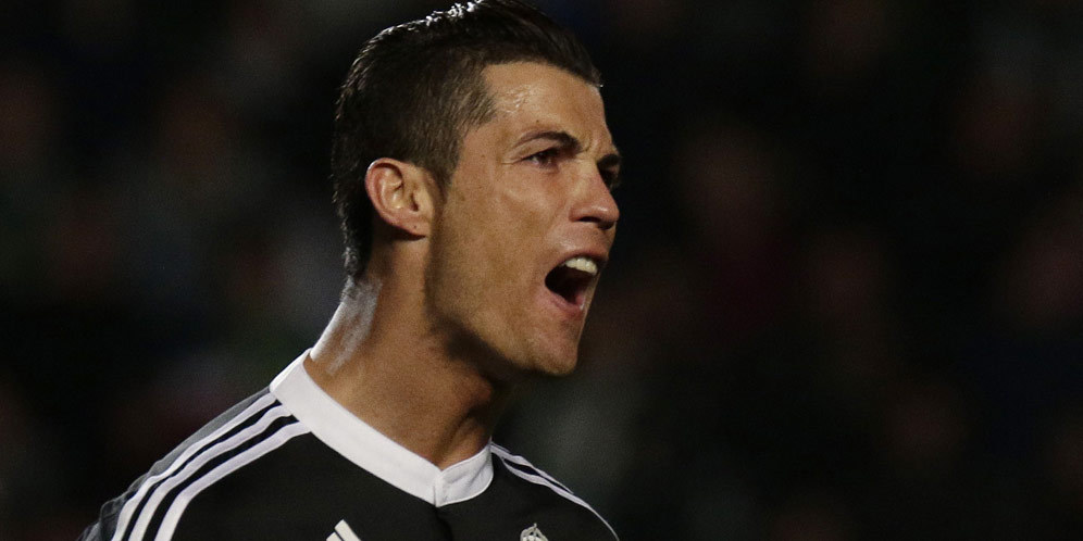 Ronaldo (Akhirnya) Buka Puasa di Bernabeu Ronaldo (Akhirnya) Buka Puasa di Bernabeu