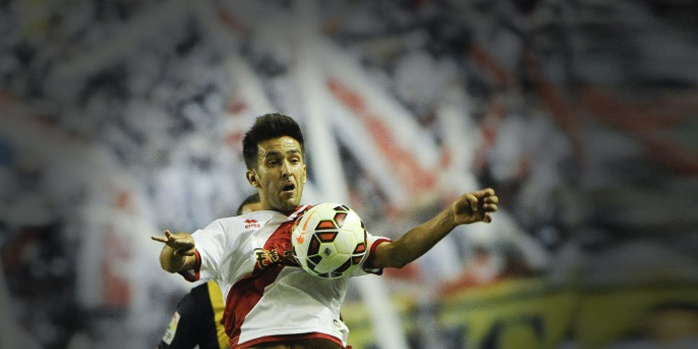 Hat-trick Sempurna Alberto Bueno