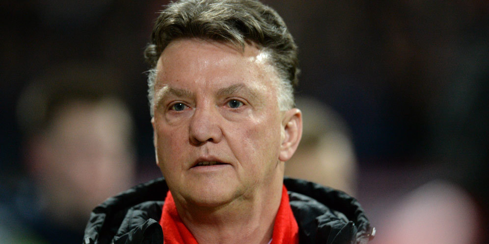 Van Gaal: MU Kini Pede Tantang Arsenal Van Gaal: MU Kini Pede Tantang Arsenal