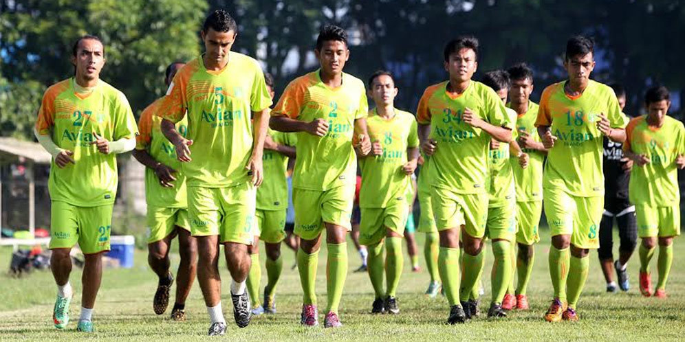 Dua Pemain Absen di Latihan Persebaya Dua Pemain Absen di Latihan Persebaya