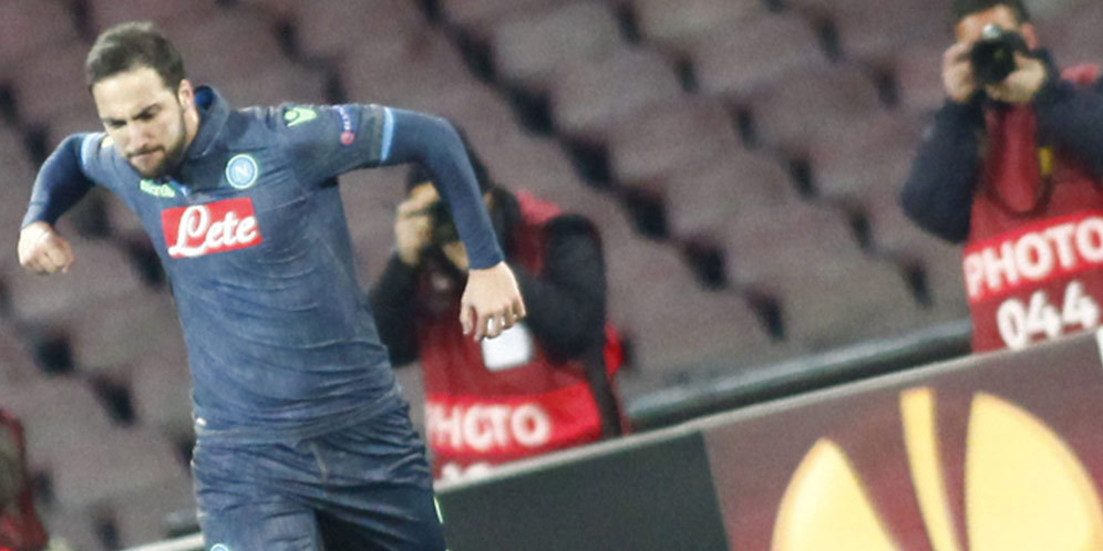 Napoli dan 7 Hat-trick di Kancah Eropa Napoli dan 7 Hat-trick di Kancah Eropa