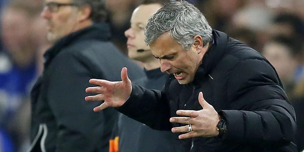 Tersingkir Dari UCL, Mou Masih Sempat Sindir Arsenal dan City Tersingkir Dari UCL, Mou Masih Sempat Sindir Arsenal dan City