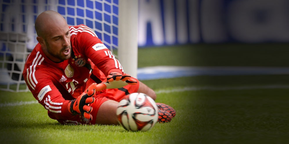 Debut Bersejarah Pepe Reina Debut Bersejarah Pepe Reina