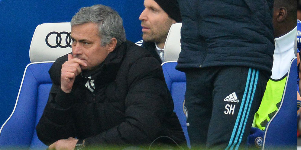 Mourinho: Lawan Soton, Enam Poin Chelsea Disulap Jadi Dua Poin Mourinho: Lawan Soton, Enam Poin Chelsea Disulap Jadi Dua Poin
