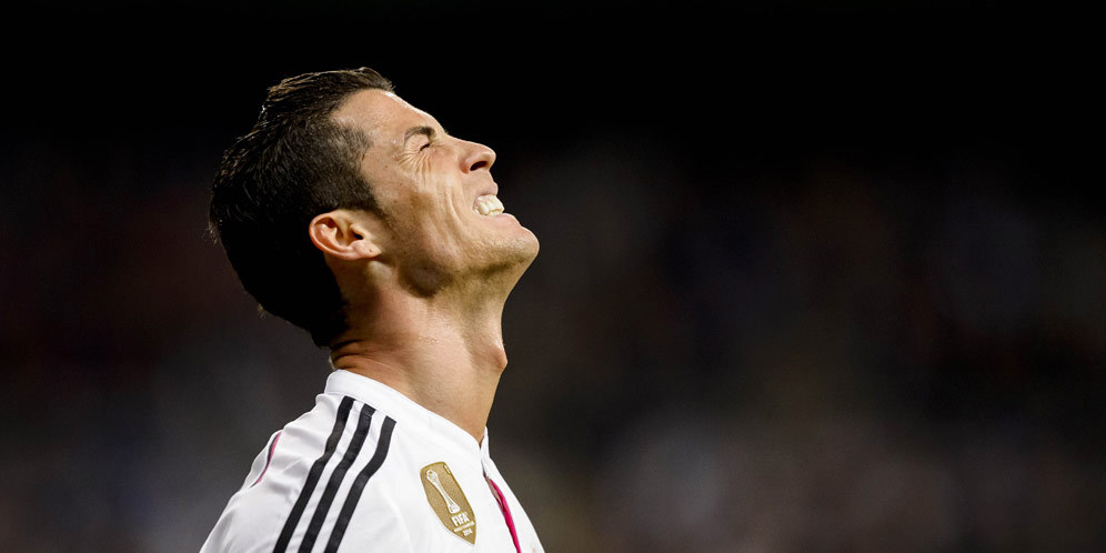 Sanchez: Ronaldo Tengah Alami Nasib Seperti Messi
