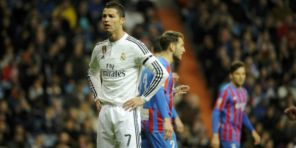 'Setelah Dapat Ballon d'Or, Ronaldo Hanya Bisa Mengeluh' 'Setelah Dapat Ballon d'Or, Ronaldo Hanya Bisa Mengeluh'
