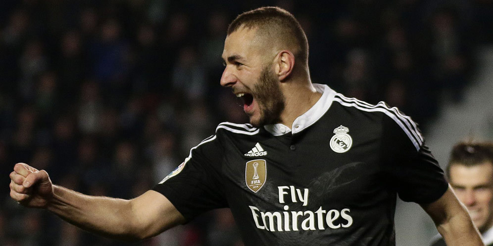 Ramos Comeback di Clasico, Benzema Girang Ramos Comeback di Clasico, Benzema Girang