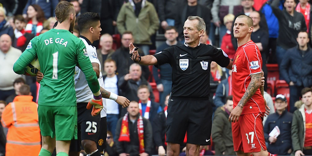 Injak Kaki De Gea, Bos Bolton Kecam Skrtel Injak Kaki De Gea, Bos Bolton Kecam Skrtel