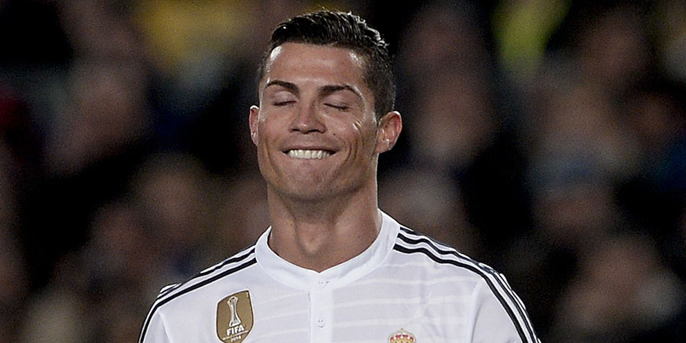 Panpel Clasico Khusus Minta Suporter Tak Cemooh Ronaldo Panpel Clasico Khusus Minta Suporter Tak Cemooh Ronaldo