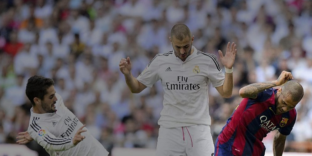 Alves, Empat Assist di El Clasico Alves, Empat Assist di El Clasico