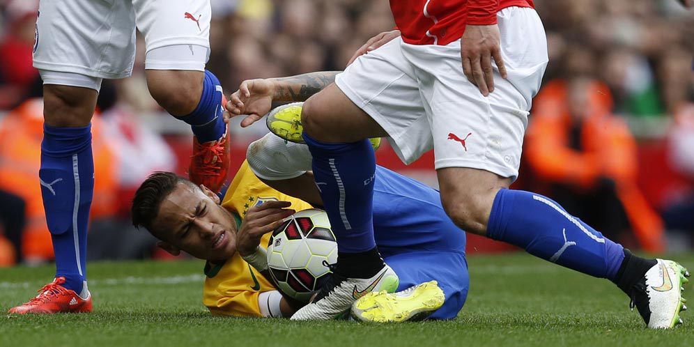Neymar Ejek Medel Lagi Neymar Ejek Medel Lagi