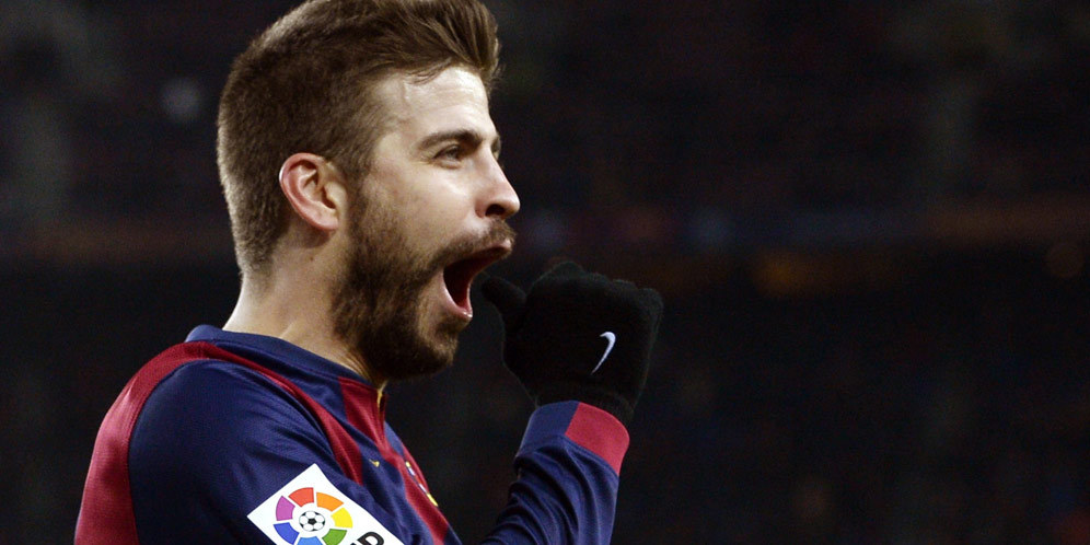 Demi Tanda Tangan Pique, Dua Fans Menyusup Markas Barca Demi Tanda Tangan Pique, Dua Fans Menyusup Markas Barca