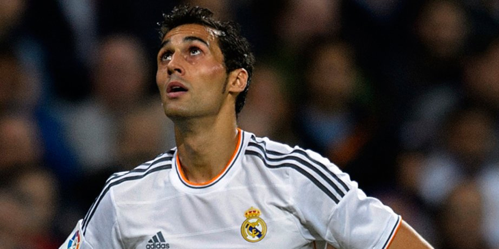 Tambah Full-Back Baru, Arsenal Incar Arbeloa? Tambah Full-Back Baru, Arsenal Incar Arbeloa?