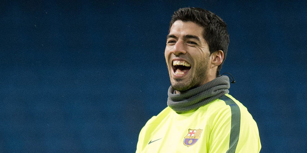 Suarez Harap Xavi dan Alves Tak Pergi dari Barca Suarez Harap Xavi dan Alves Tak Pergi dari Barca