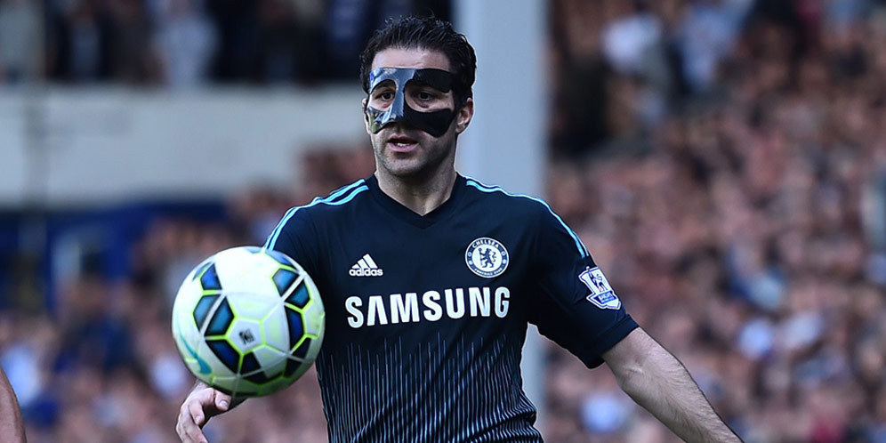 Cesc Fabregas Akui Chelsea Kesulitan Bermain di Loftus Road Cesc Fabregas Akui Chelsea Kesulitan Bermain di Loftus Road