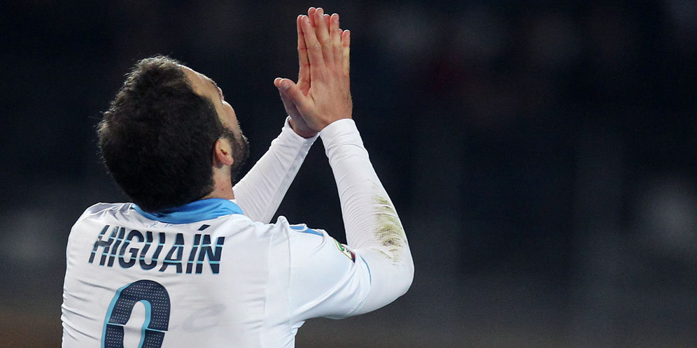 Arsenal Siap Buka Negosiasi Dengan Higuain Arsenal Siap Buka Negosiasi Dengan Higuain