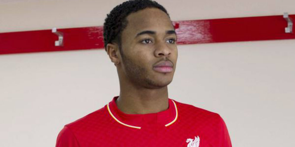 Rodgers Peringatkan Sterling Untuk Tak Berbuat Aneh-aneh Lagi Rodgers Peringatkan Sterling Untuk Tak Berbuat Aneh-aneh Lagi