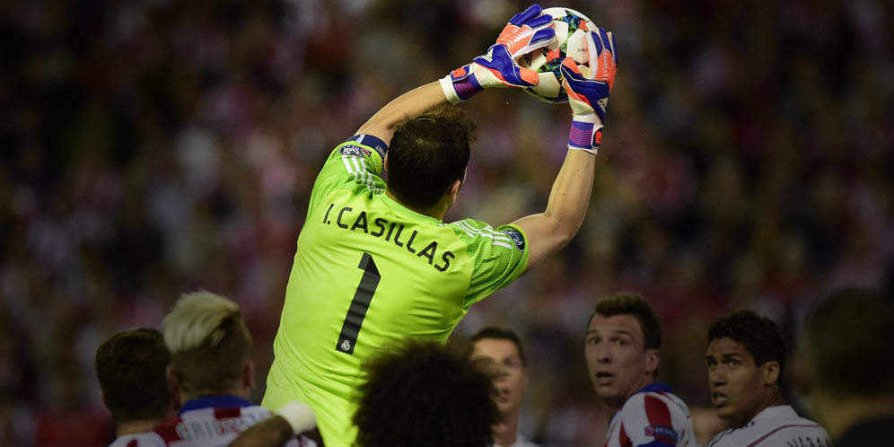 Rekor Clean Sheet Van Der Sar Disamai Casillas Rekor Clean Sheet Van Der Sar Disamai Casillas
