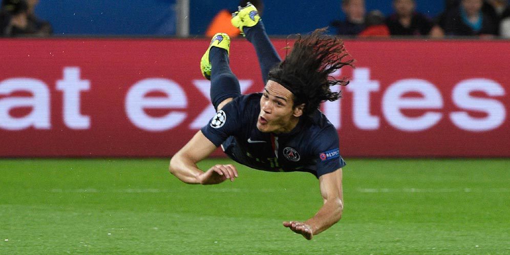Cavani Puji Penampilan Barca dan Suarez Cavani Puji Penampilan Barca dan Suarez