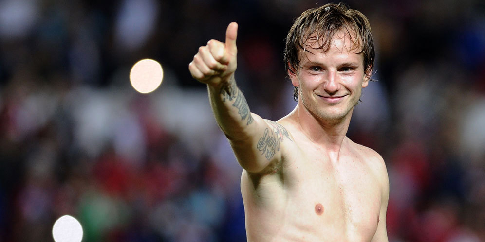 Rakitic Bangga Teruskan Warisan Guardiola di Barca Rakitic Bangga Teruskan Warisan Guardiola di Barca