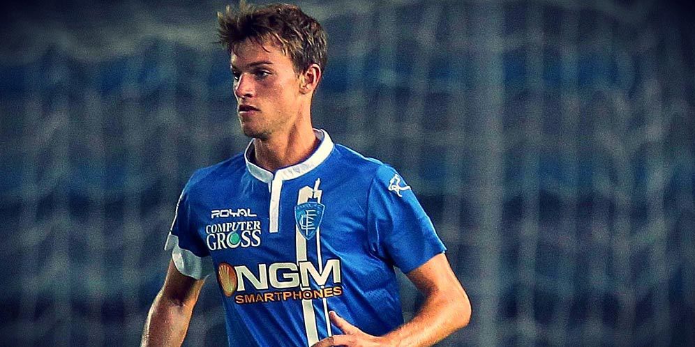 Arsenal Incar Bek Muda Juventus