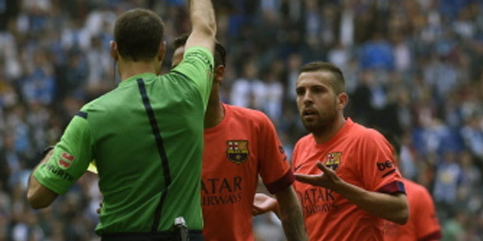 Busquets: Kartu Merah Alba Absurd, Wasit 'Caper'