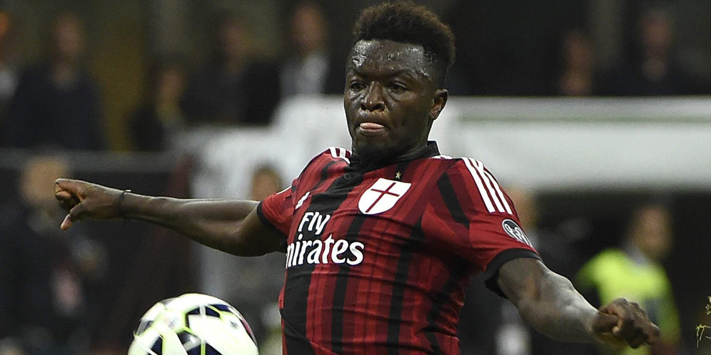 Muntari Menuju Inggris Muntari Menuju Inggris