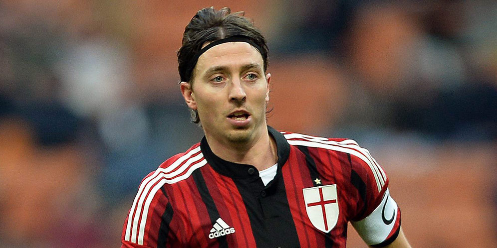 Montolivo Absen di Sisa Musim Ini Montolivo Absen di Sisa Musim Ini