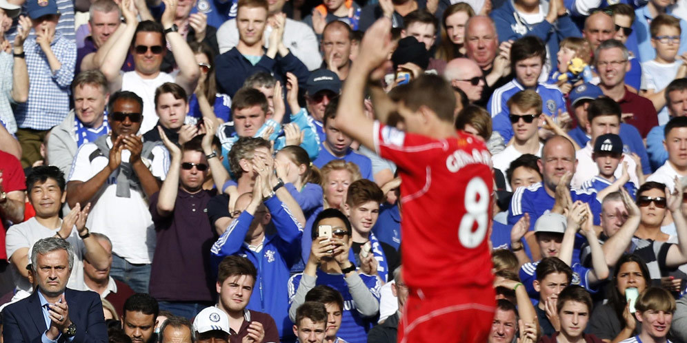 Beri Gerrard Standing Ovation, Terry Sebut Fans Chelsea Berkelas Beri Gerrard Standing Ovation, Terry Sebut Fans Chelsea Berkelas