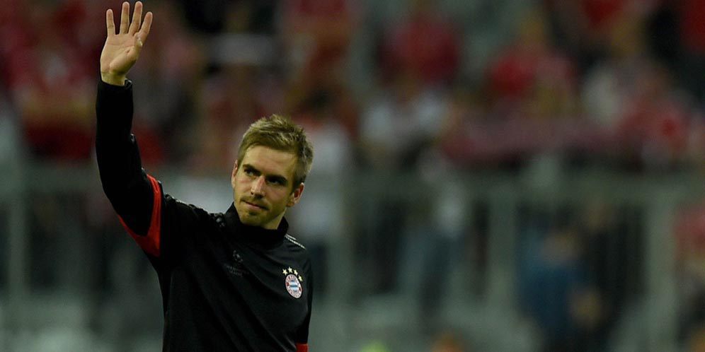 Lahm: Barcelona Memang Luar Biasa Lahm: Barcelona Memang Luar Biasa