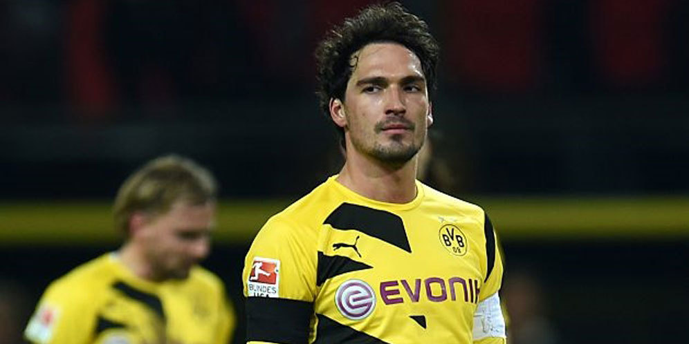 MU Lakukan Usaha Terakhir Untuk Daratkan Hummels MU Lakukan Usaha Terakhir Untuk Daratkan Hummels