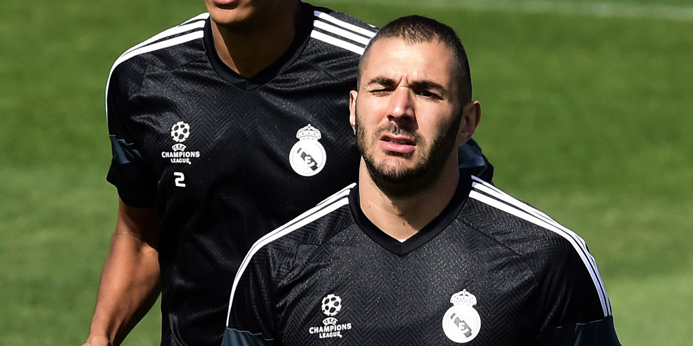 Madrid Tertarik Koscielny, Arsenal Mau Benzema Madrid Tertarik Koscielny, Arsenal Mau Benzema