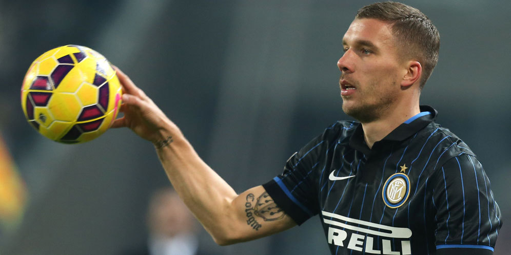 Podolski Berharap Tetap Bertahan di Arsenal Musim Depan Podolski Berharap Tetap Bertahan di Arsenal Musim Depan