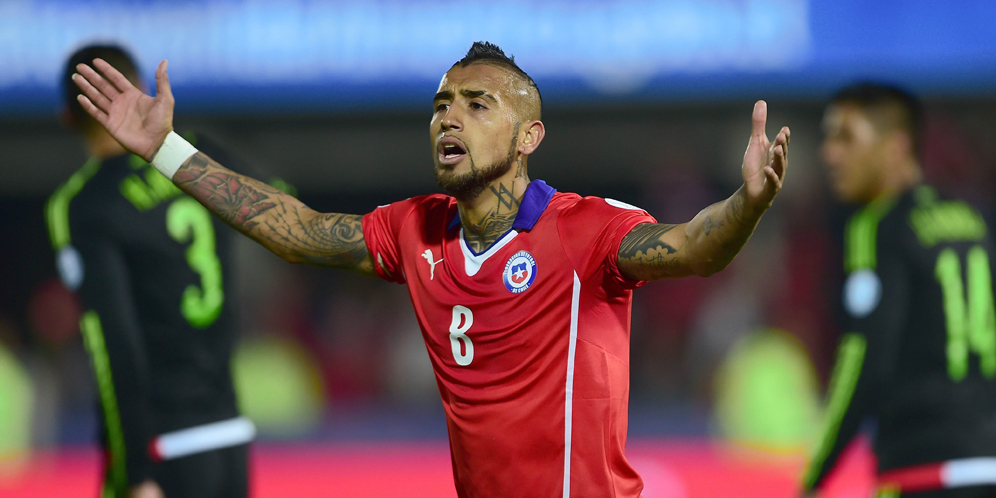 Arturo Vidal Jadi Korban Kecelakaan Mobil Parah 